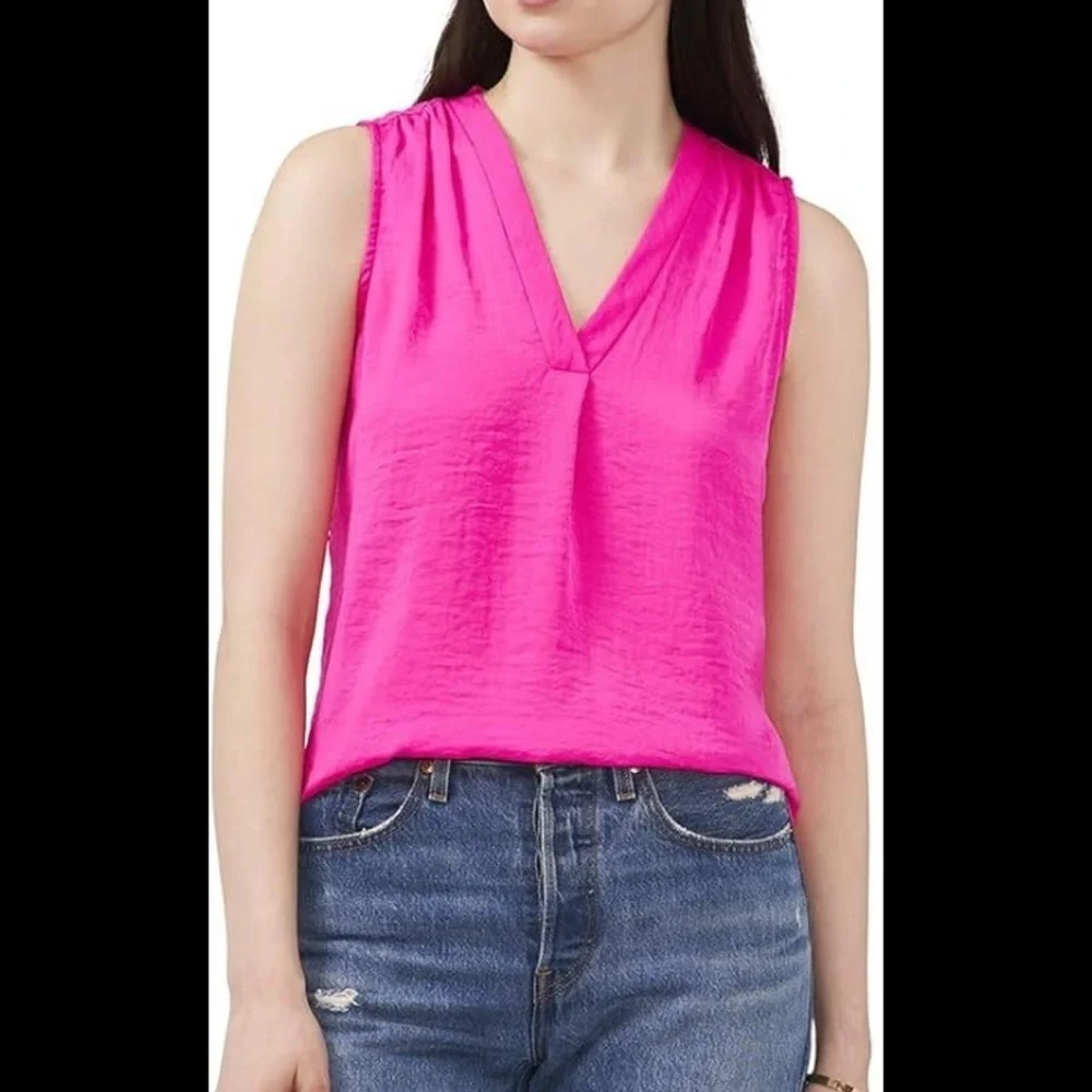 VINCE CAMUTO Hot Pink V-Neck Blouse - Picture 1 of 4